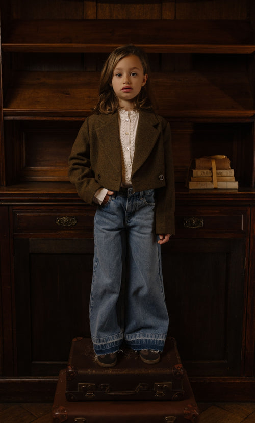 Charlie Petite | Nora Cropped Blazer | Brown Melange