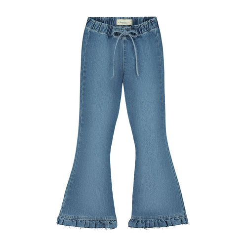 CHARLIE PETITE | FLAIRED JEANS HUE BLUE