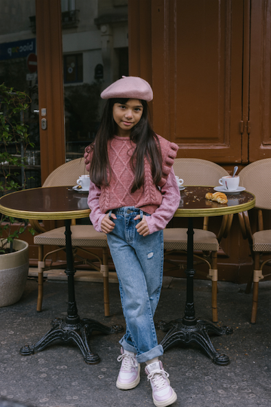 Charlie Petite | Jona Spencer | Pink