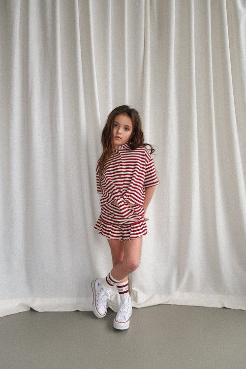 Charlie Petite | Ines Short | Cream/Bordeaux