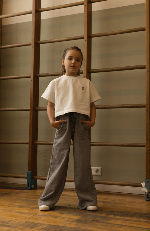 Charlie Petite | Presley T-Shirt | Ecru
