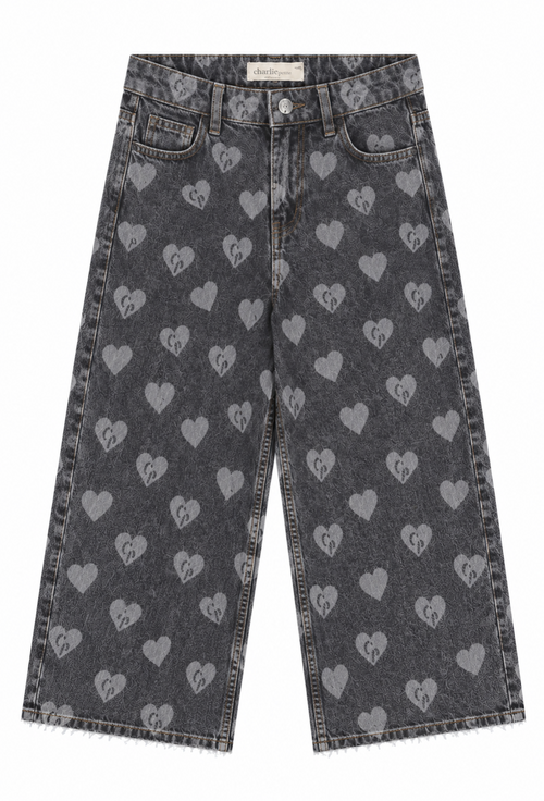 Charlie Petite | Isae Jeans | Black Stone Washed
