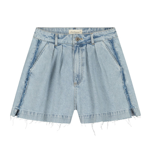 Charlie Petite | Mia Short - Mommy | Light Snow Wash