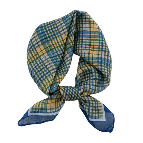 Charlie Petite | Mies Scarf | Olive Green