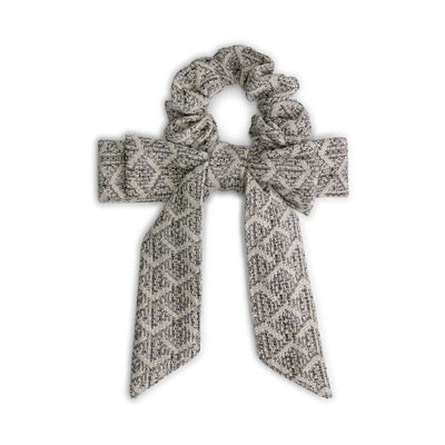 Charlie Petite | Niya Scrunchie | Black&White with Gold