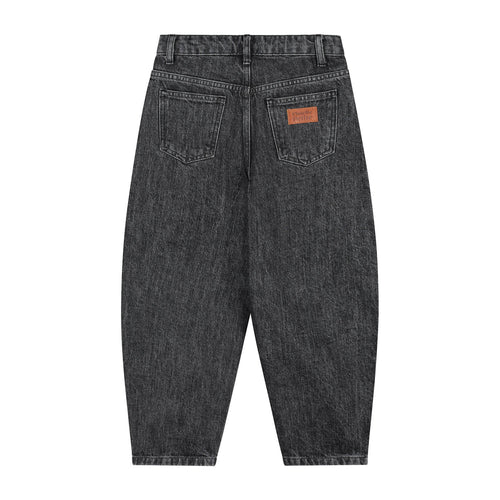 Charlie Petite | Pip Jeans | Black Stone Washed